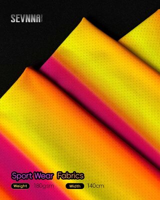 Yüksek performanslı aktiv kıyafetler için kokusuz teknoloji ve nefes alabilen ağlı 180Gsm koşu kumaşları