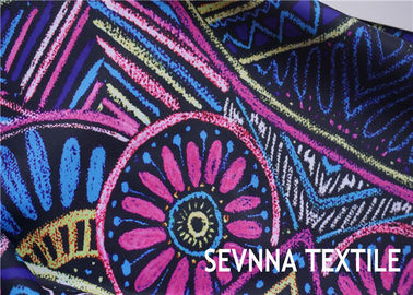 Renkli Tasarımlar Geri Dönüşümlü Polyester Kumaş Dijital Yüceltilmiş Yarı Mat Grafik Desen