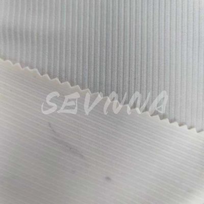 Hızlı kurutma Çevre dostu geri dönüştürülmüş mayo kumaş cinsiyet tarafsız solunumlu 260 gram plaj ve havuz için mükemmel