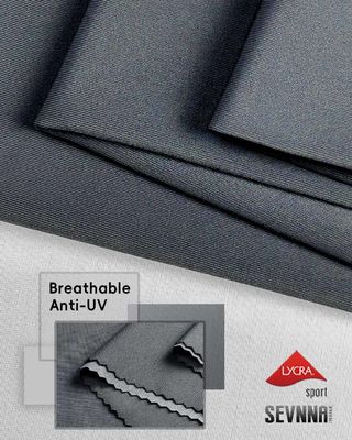 152cm genişliğinde 72% geri dönüştürülmüş malzemeler ve 28% Xtra Life Lycra ile Lycra kumaşı